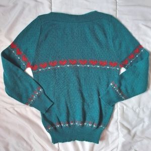 Vintage Heart Sweater size xs (green and red)